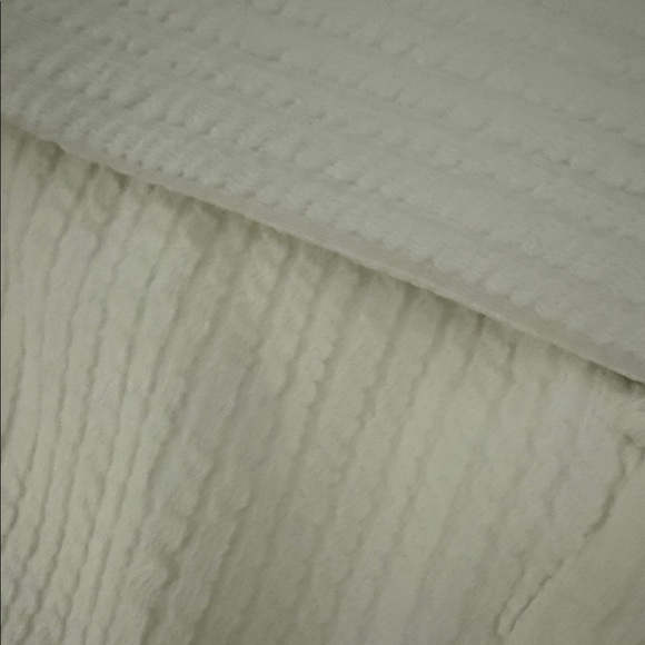 BECCA Top and MUMU White Swim Bottom with Belt. Same Fabric. Size Small NWT - Picture 4 of 5